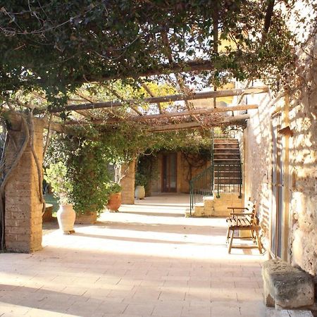 Masseria Provenzani Trepuzzi Exterior photo